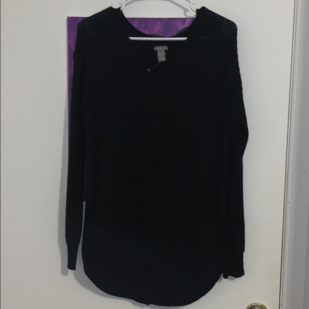 Long sleeve sweater